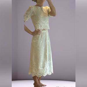 Vintage lace 2 piece shirt and skirt set boho wedding lace and jewel fit‎ size S